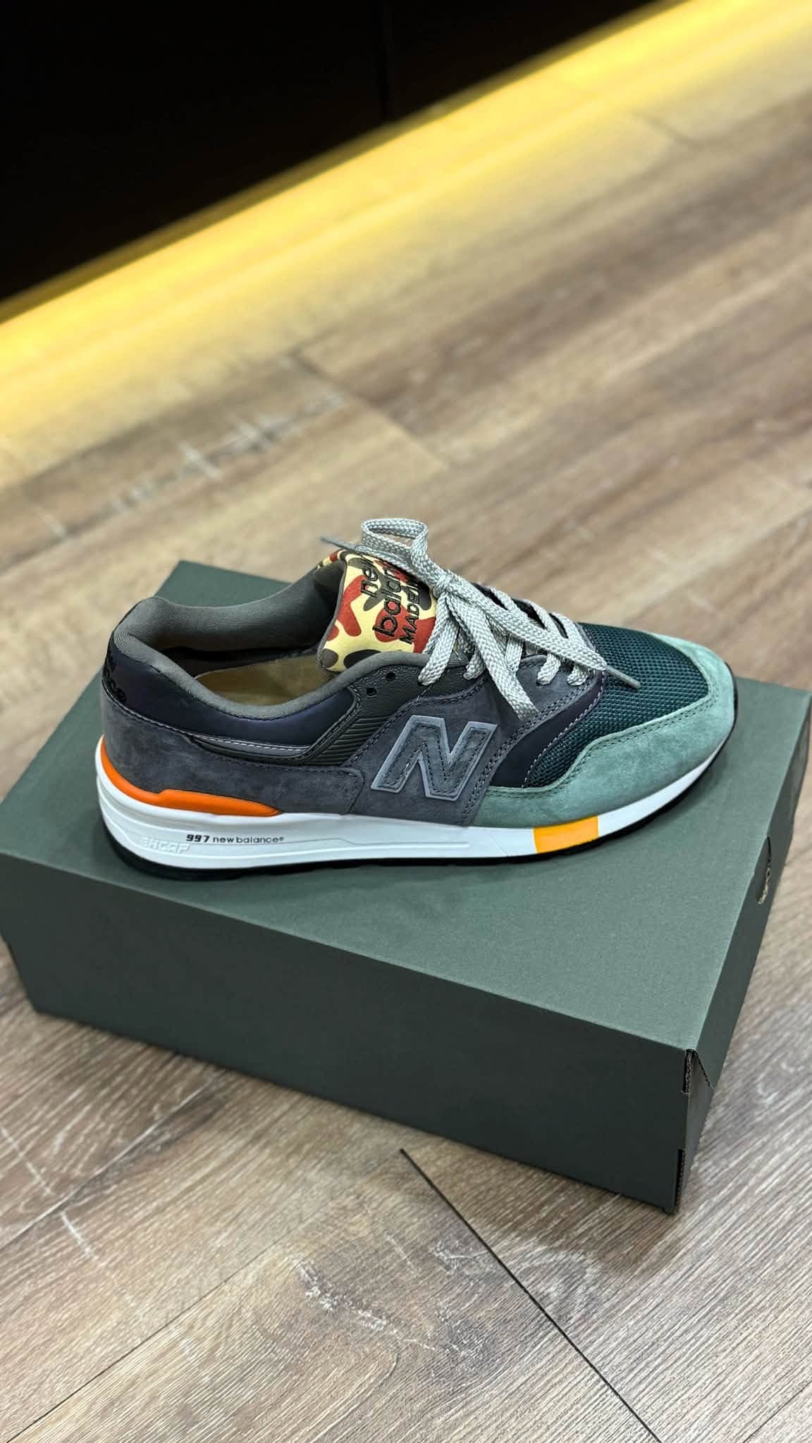 NEW BALANCE 997
