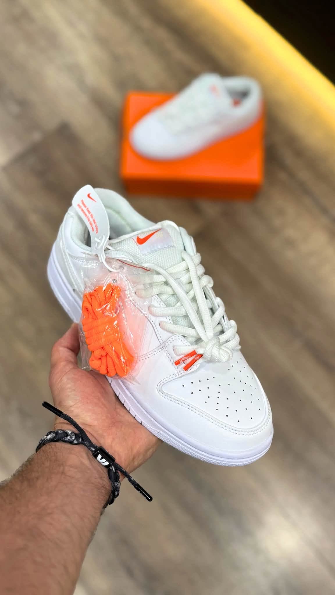 Nike Dunk Low